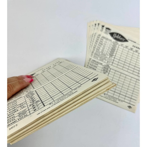 Vintage Yahtzee Game E.S. Lowe Company In Box All Pieces Included - Picture 7 of 14